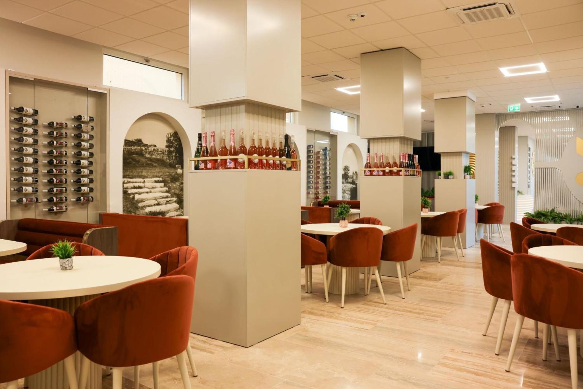Mimi Hotel Corabia المظهر الخارجي الصورة